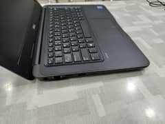 dell 3380 Laptop 4gb ram DDR4 128gb m. 2 SSD without battery