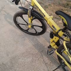 land roar folding cycle in good condition