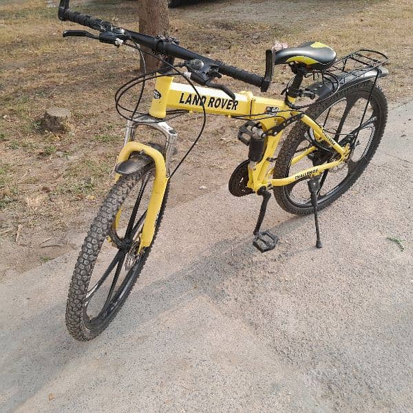 land roar folding cycle in good condition 2