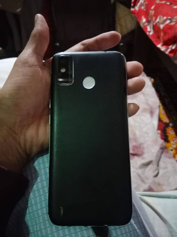 Tecno spark 6go 1