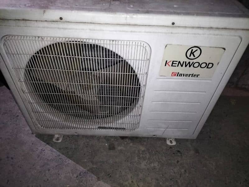 kenwood 1.5ton Inverter totally original. 2