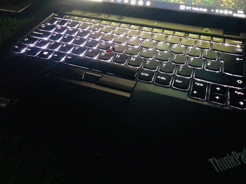 Lenovo X1 carbon laptop for sale 6