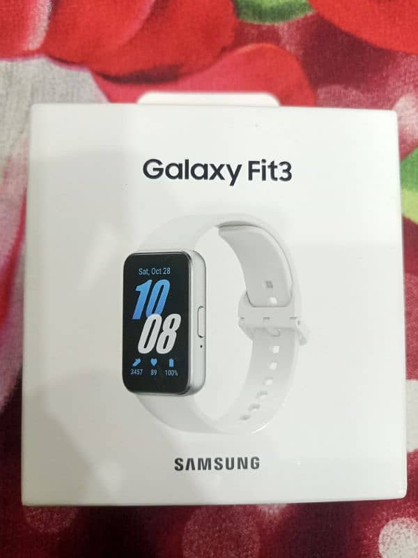 Samsung Galaxy fit3 - brand new 0