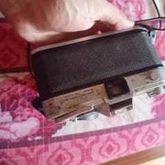 old model camera in cheap price 3500