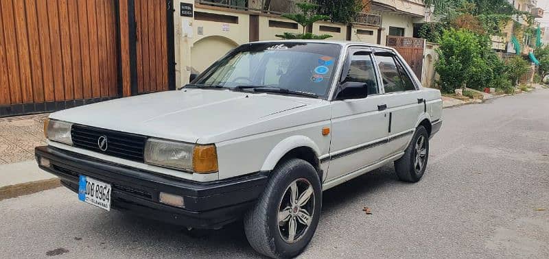 Nissan Sunny 1986 1