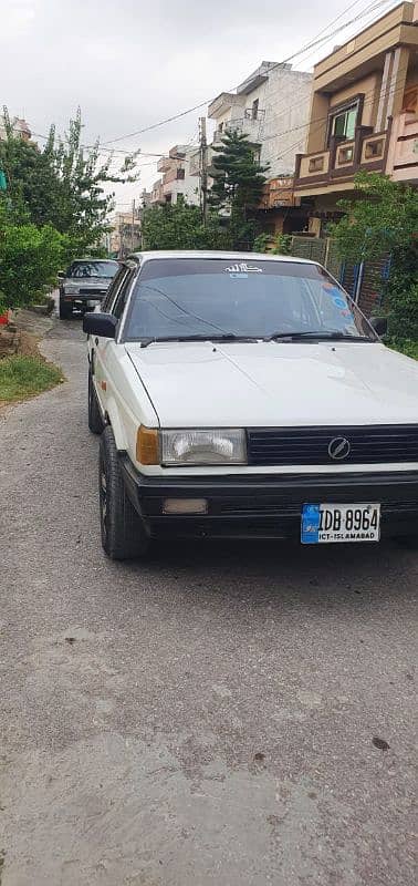 Nissan Sunny 1986 2