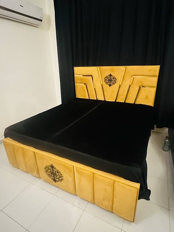 Poshish bed for sale 1