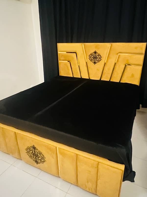 Poshish bed for sale 2