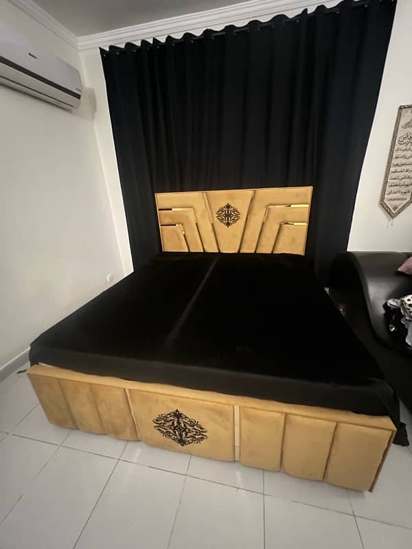 Poshish bed for sale 3