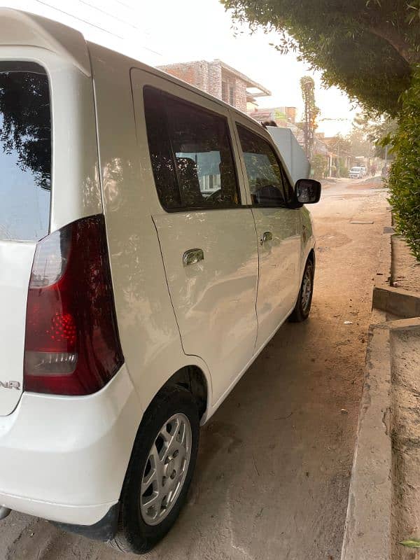 Suzuki Wagon R 2018 5