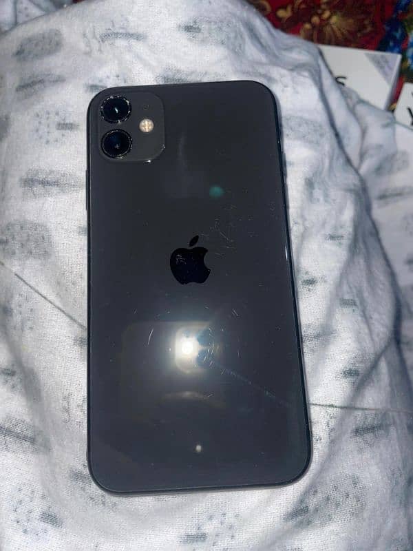 iphone 11 (64) GB 11