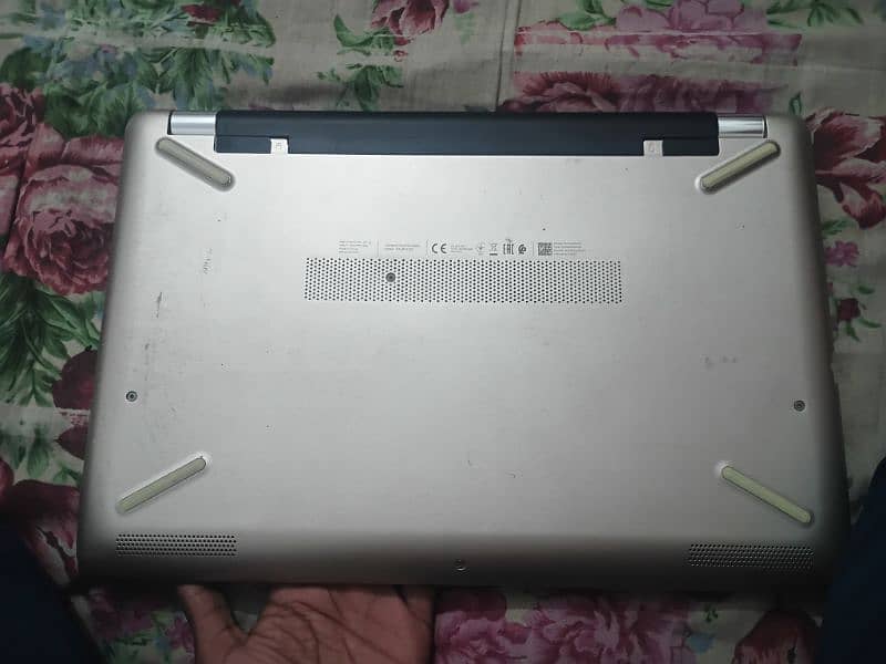 HP Laptop (Urgent Sale) 8