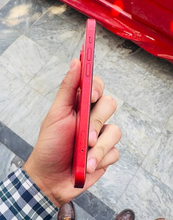 Iphone 12 Red Product Waterpack 1