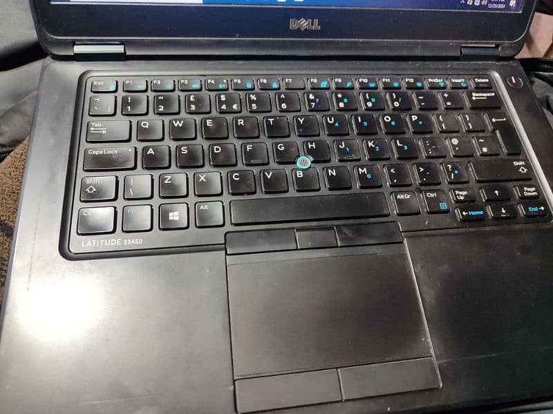 Dell E5450   500 GB SSB 16 GB RAM 2