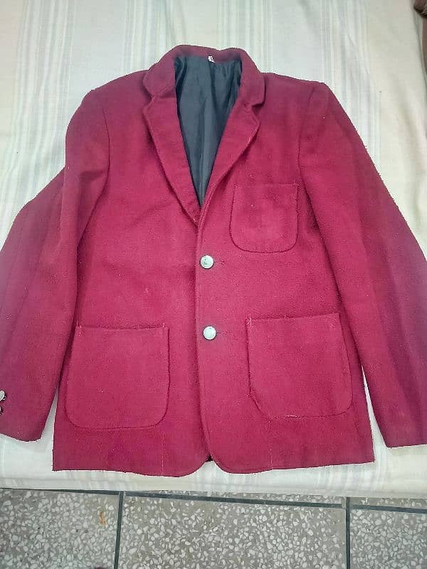 maroon school coat in mint condition for 7_9yrs children 0