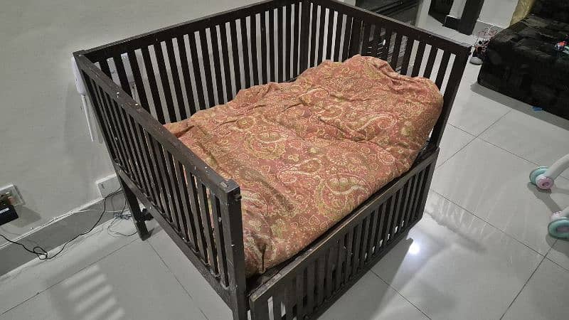 Wooden Baby cot 2