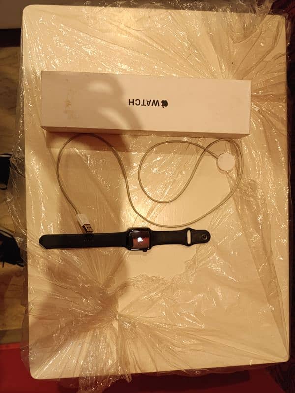 apple smart watch 40mm SE 1st Generation 9