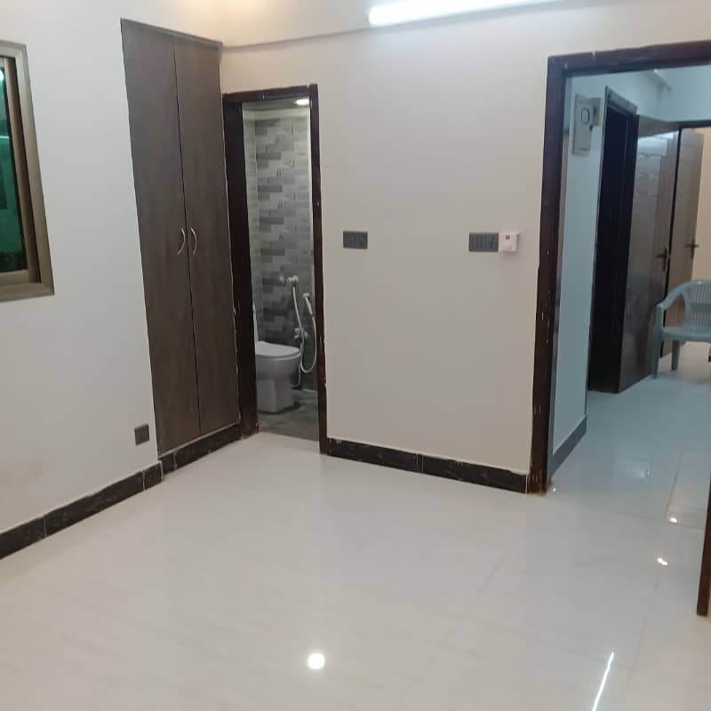 2 BED DD LOWER PORTION FOR SALE IN GULSHAN-E-IQBAL 13 D/3 0