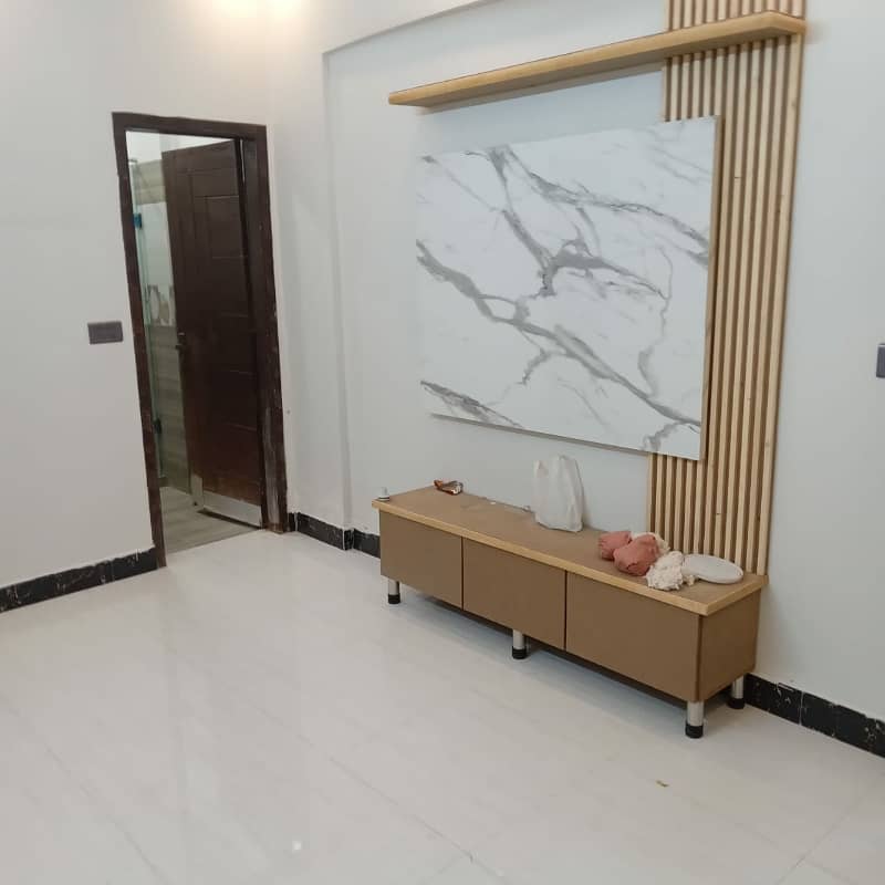 2 BED DD LOWER PORTION FOR SALE IN GULSHAN-E-IQBAL 13 D/3 10