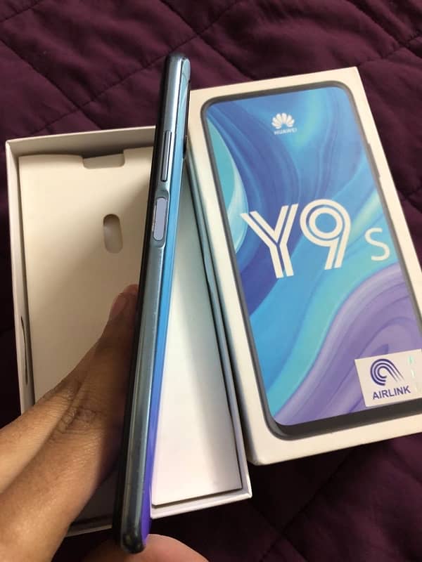 Huawei Y9s 6/128 0