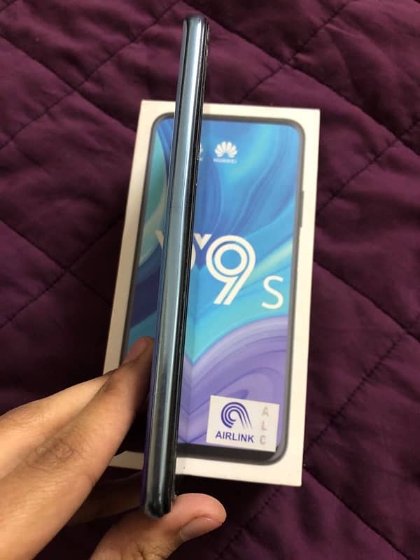 Huawei Y9s 6/128 3