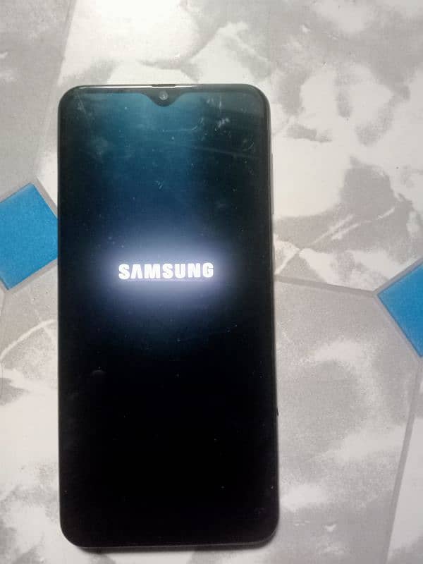 Samsung A30 0