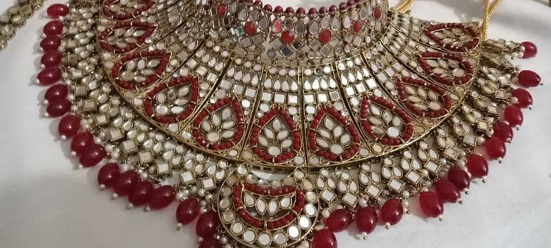 bridal dress and jewellery 13