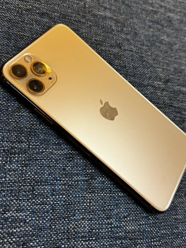 iphone 11 pro max NON PTA 6