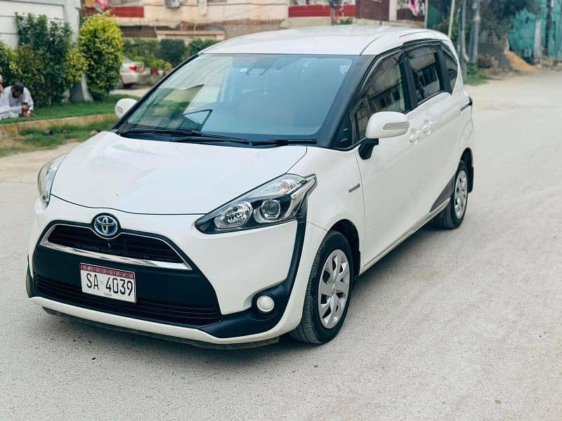 Toyota Sienta 2019 4