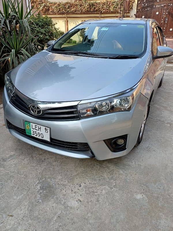 Toyota Corolla GLI automatic 2015 bumper to bumper original car 8