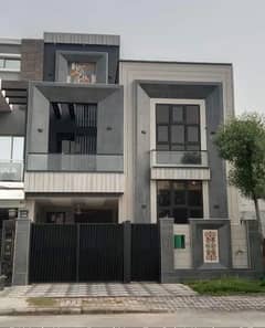 5Marla,Beautifully designed house in D -Block,Bahria Orchard