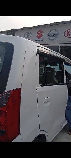 Suzuki Wagon R 2015 5