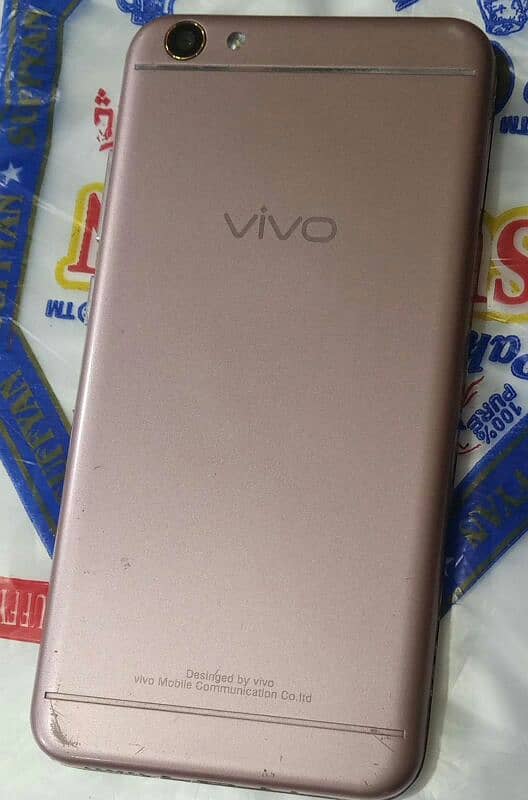 Vivo y 66 1