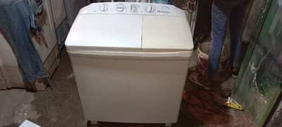 Washing Machine + Dryer 2 in 1 Totally Genius Condition