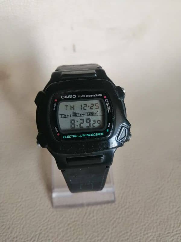 Casio W-740 Vintage Japan 0