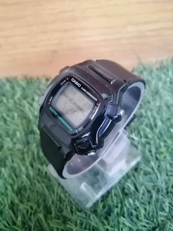 Casio W-740 Vintage Japan 3