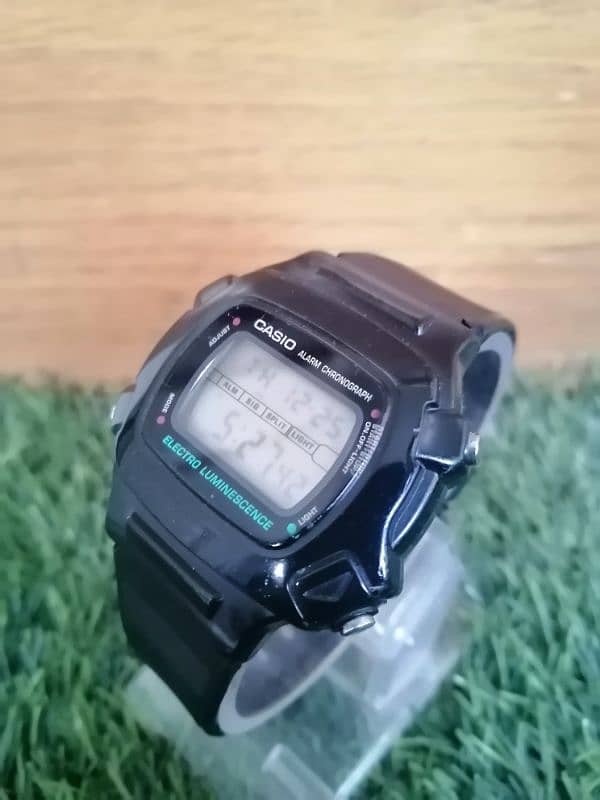 Casio W-740 Vintage Japan 5