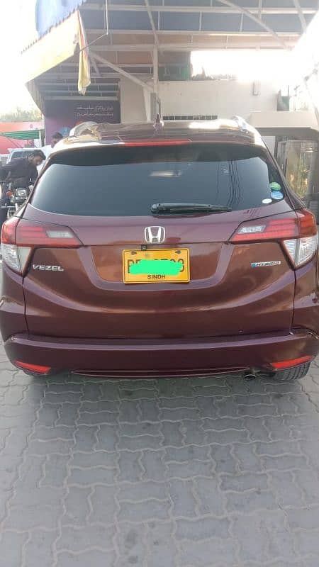 Honda Vezel Hybrid Z edition 4