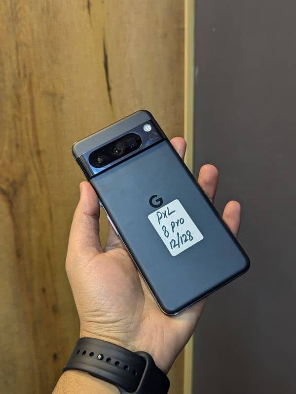 Google pixel 8pro (12gb  128gb) dual sim PTA approved. 0