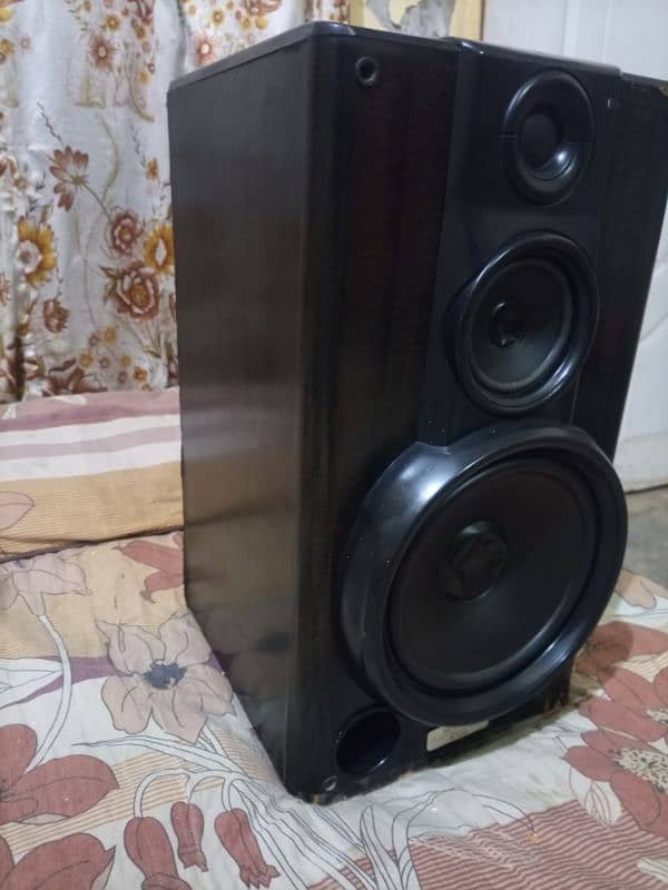 Kenwood speaker 2