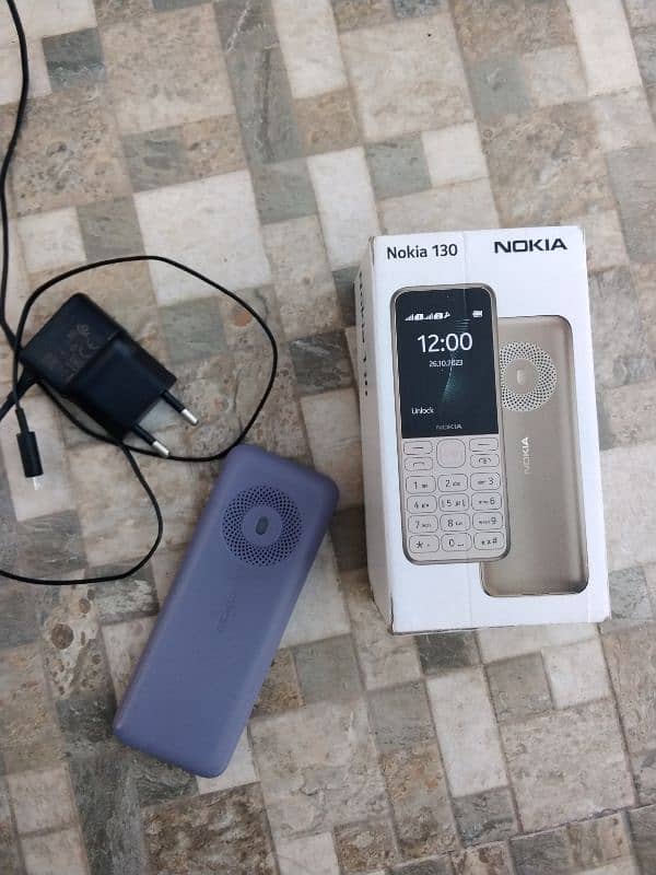 Nokia 130 complete box 4