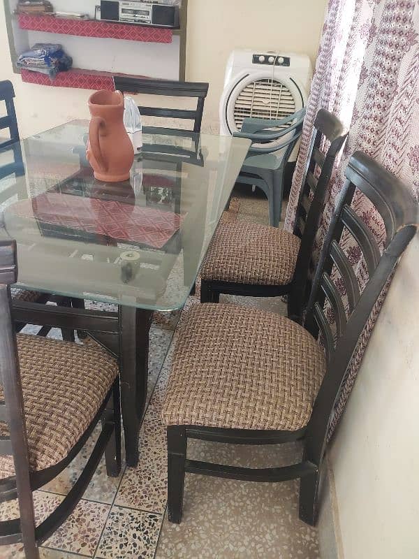 Used 6 chair Dining Table at an Affordable Price 0