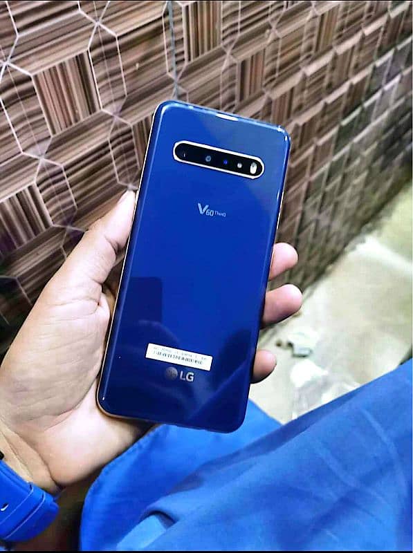 LG v60 thing gaming phone 1