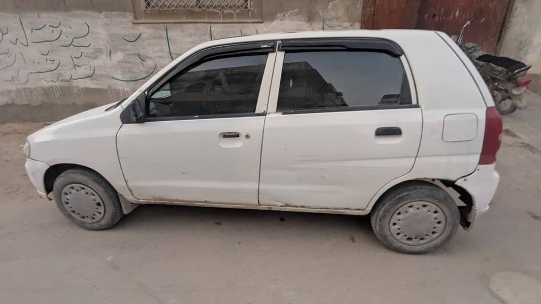 Suzuki Alto 2001 4