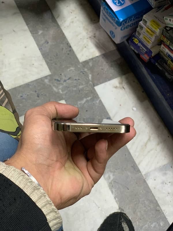 Iphone 12 NON-PTA urgent sale 2