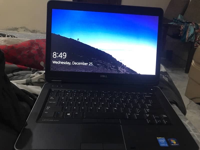 Dell e 6440 4gb/128gb 0