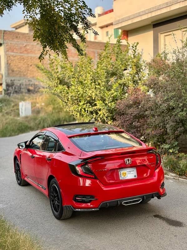 Honda Civic 2017 9