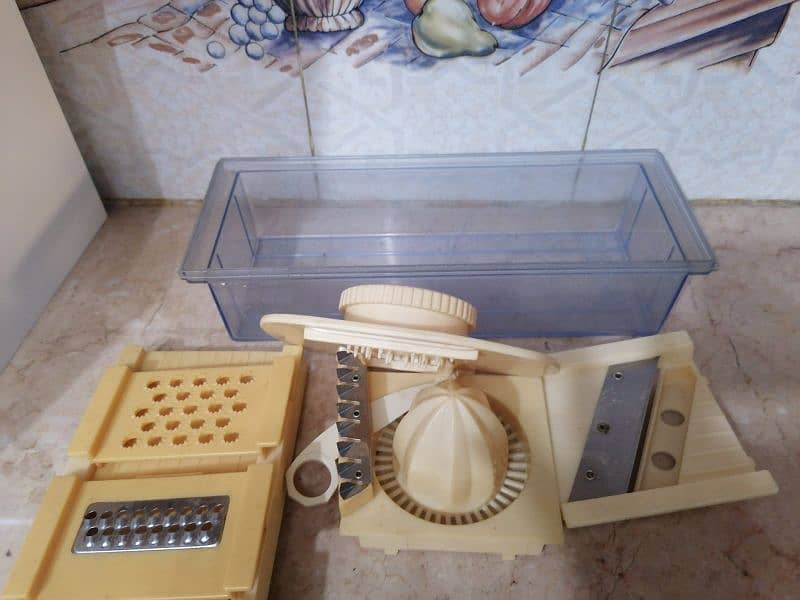 Vegetable slicer 0