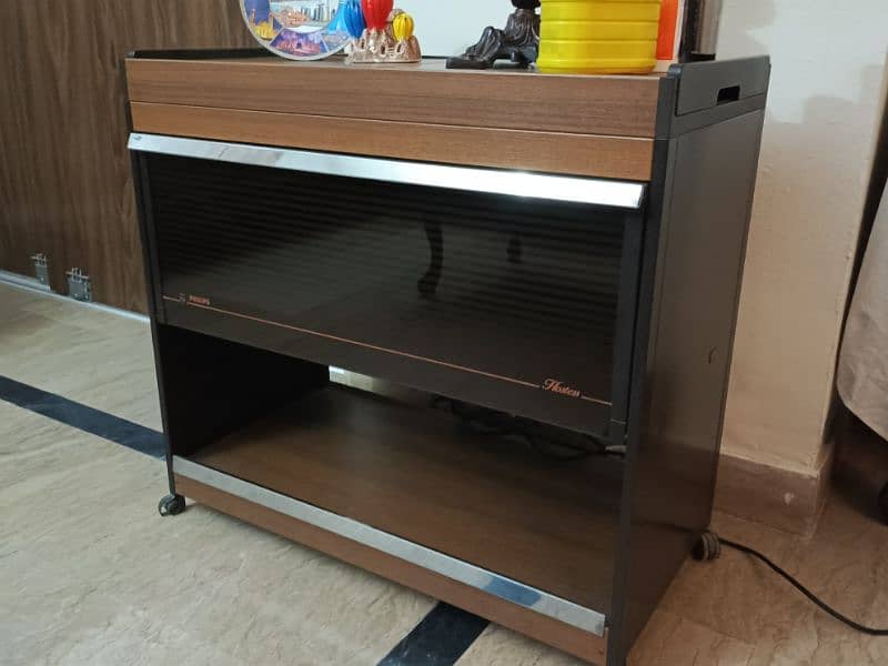 Philips Hostess Trolly 2