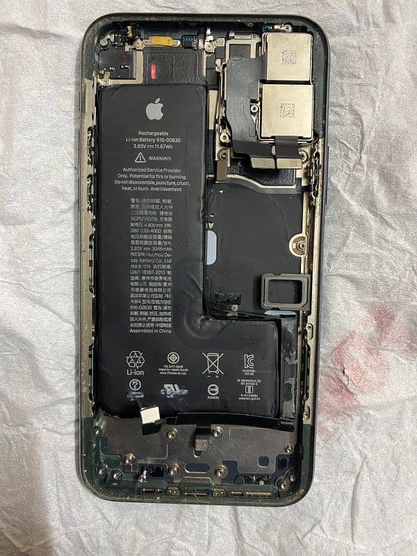 iphone 11 pro Parts 1